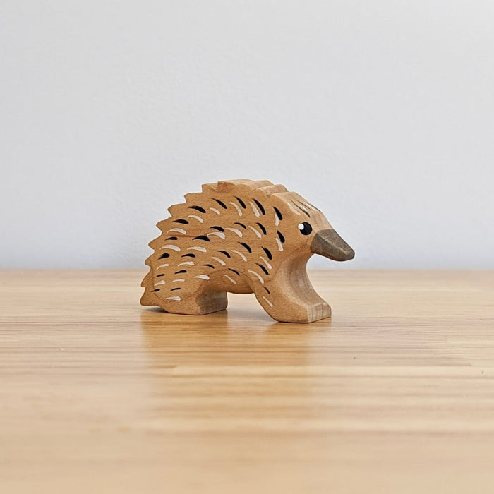 NH_AAP_20004 NOM Handcrafted - Echidna