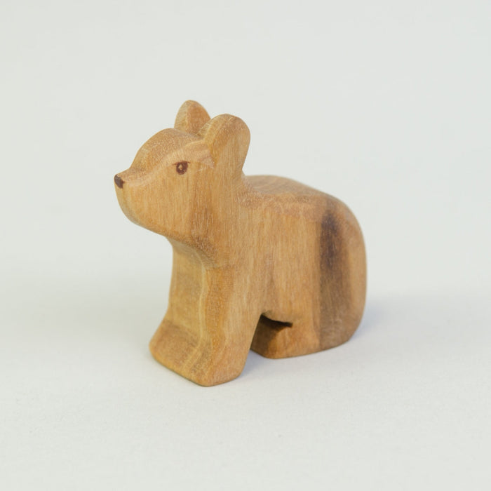 P002 Predan Bear Small Sitting