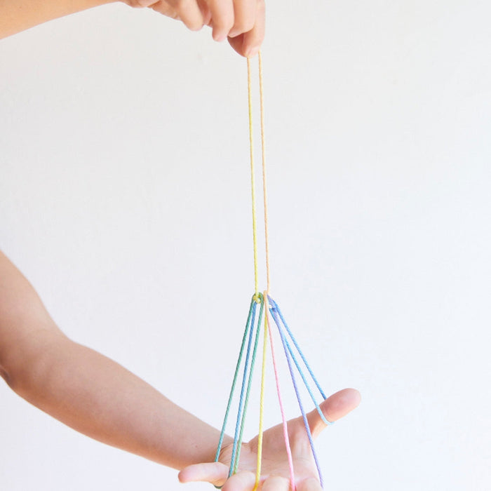 SS-0035Whole Sarah's Silks Rainbow String Games